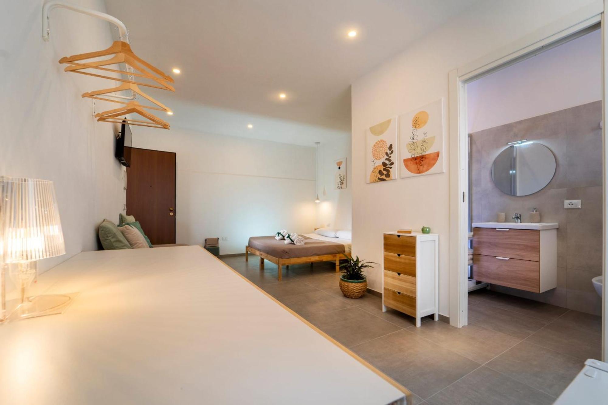 Mameri Central Rooms Castellammare del Golfo Exterior photo