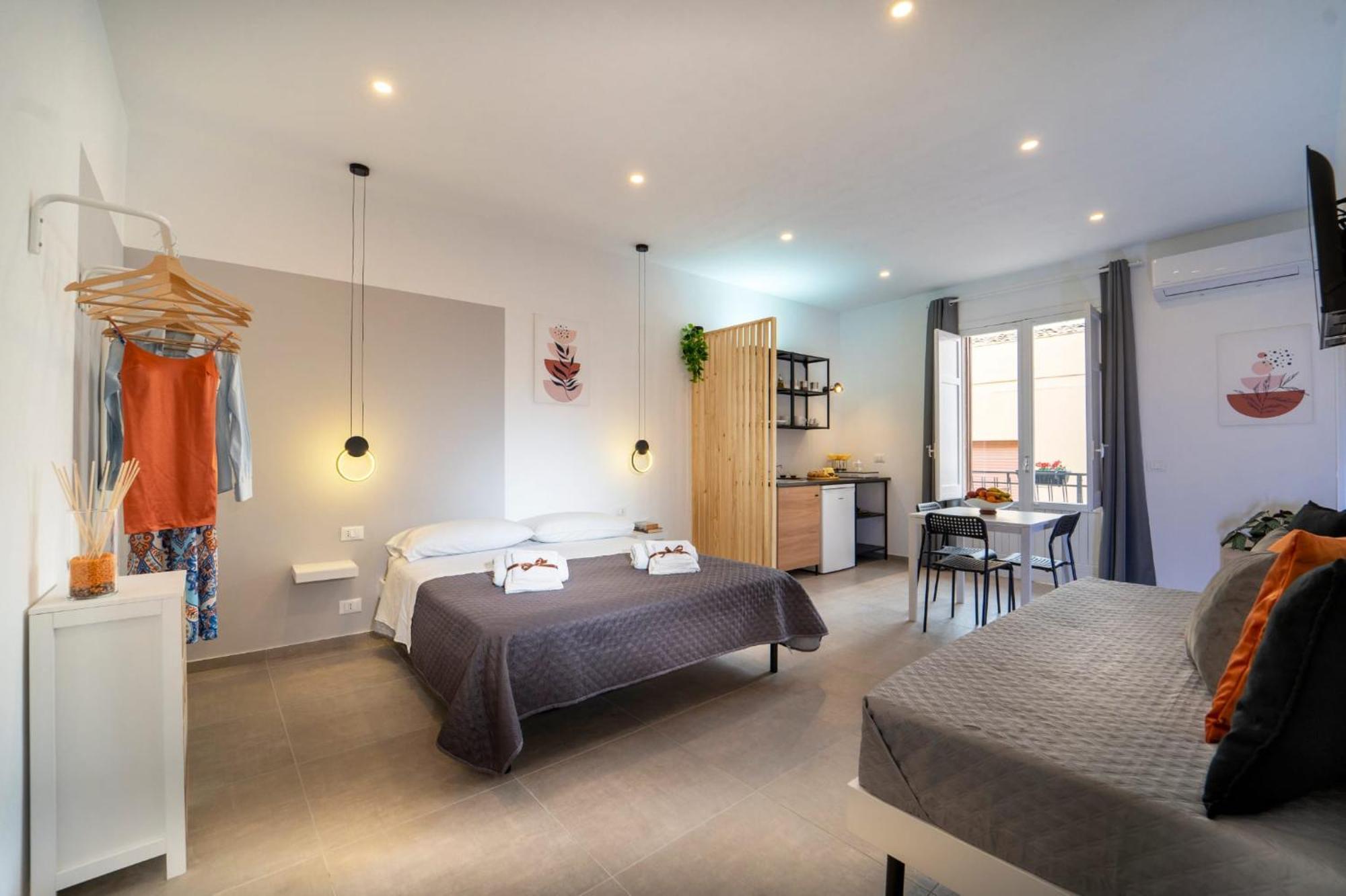 Mameri Central Rooms Castellammare del Golfo Exterior photo
